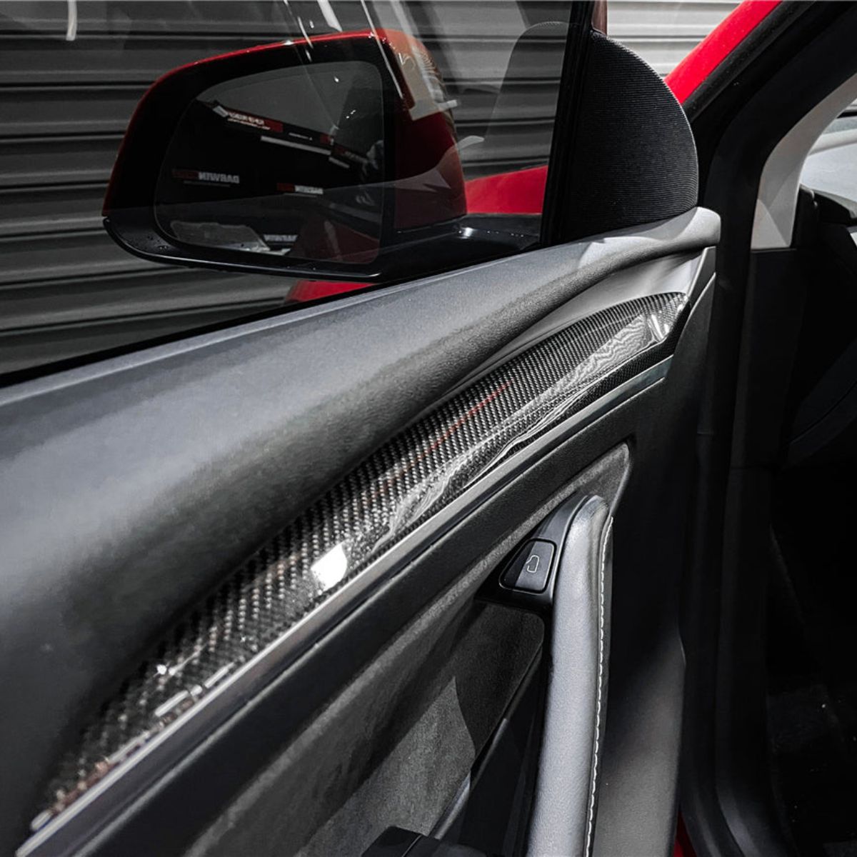 Front-Door Trim Location - TESVX Door Trim Panel