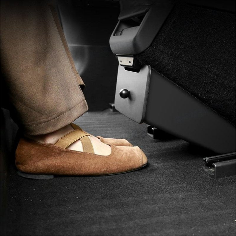 The Rear-Footwell Layout - TESVX Magnetic Trash Can