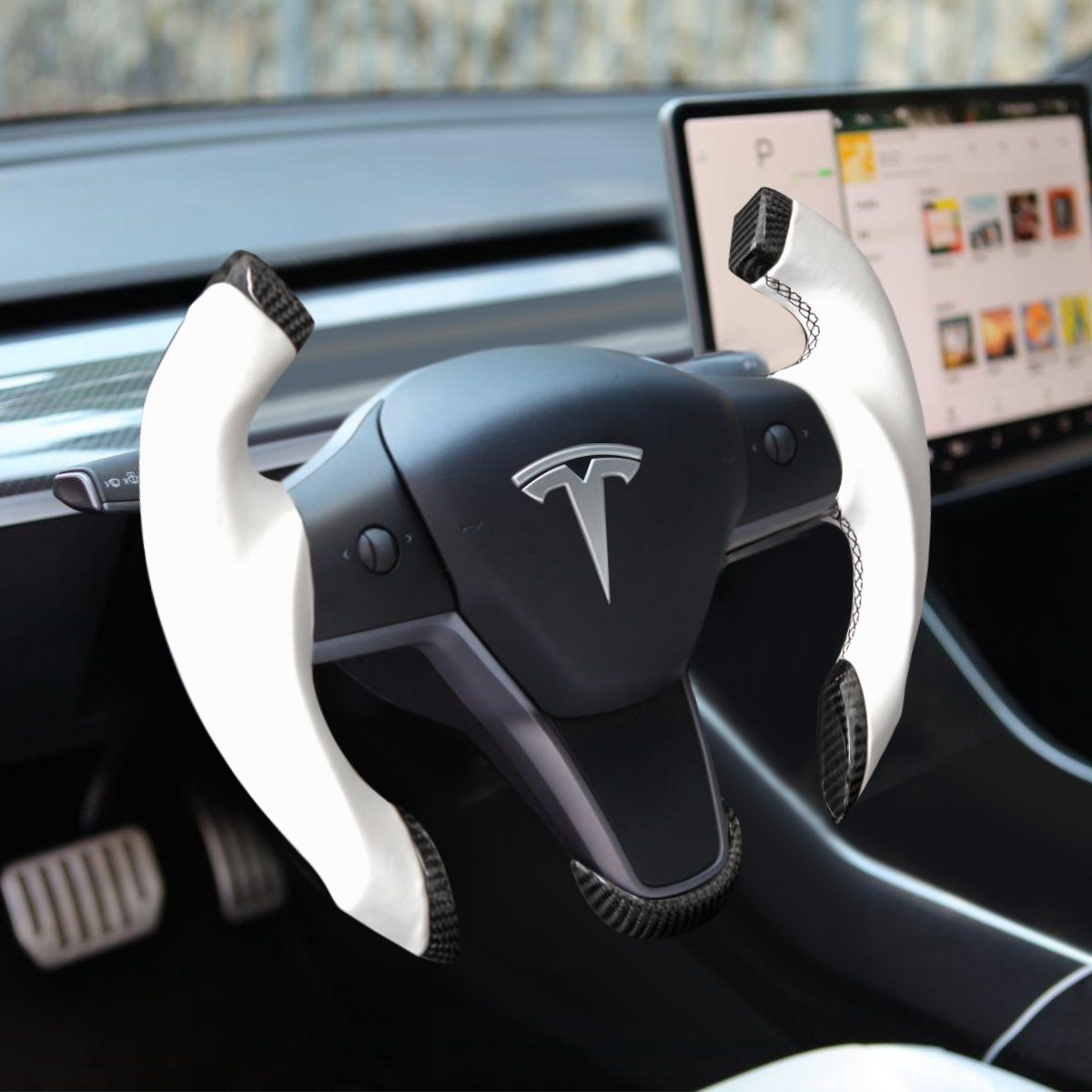 A Different Grip Layout - TESVX Open-Top Steering Wheel