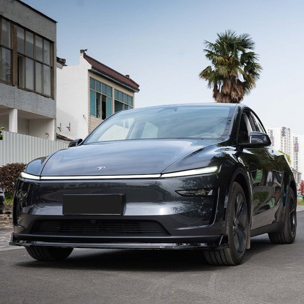 3-Piece ABS Front Lip Spoiler with Gloss, Matte & Carbon-Pattern Finishes for Tesla Model Y Juniper / Model YL
