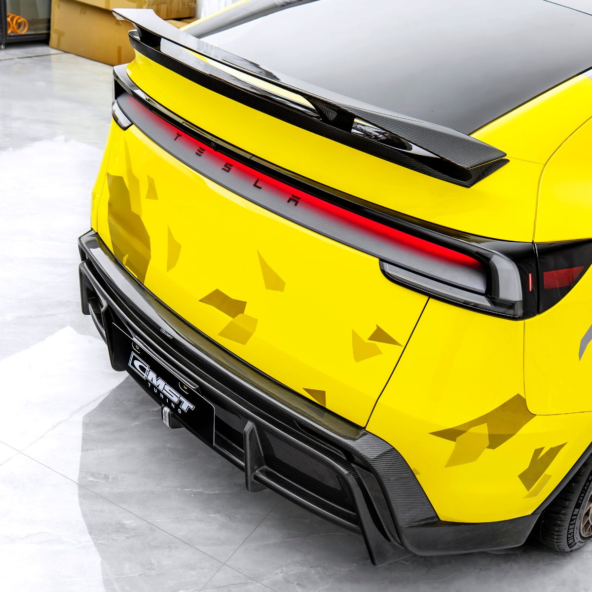 Tape-mounted spoiler - TESVX Rear Ducktail Spoiler
