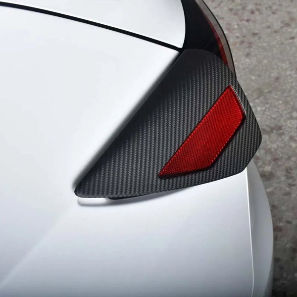 Carbon Fiber Charging Port Cover with Glossy, Matte & Forged Finishes for Tesla Model 3 Highland / Model Y Juniper / YL