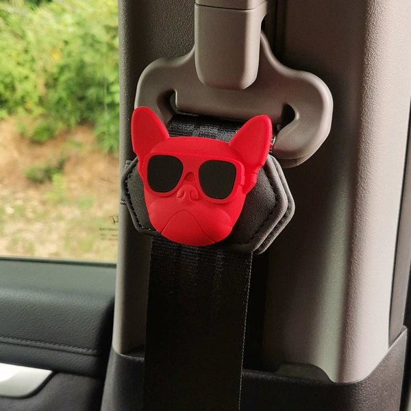 Magnetic Seat Belt Adjuster Clip with Sunglasses Dog Design for Tesla