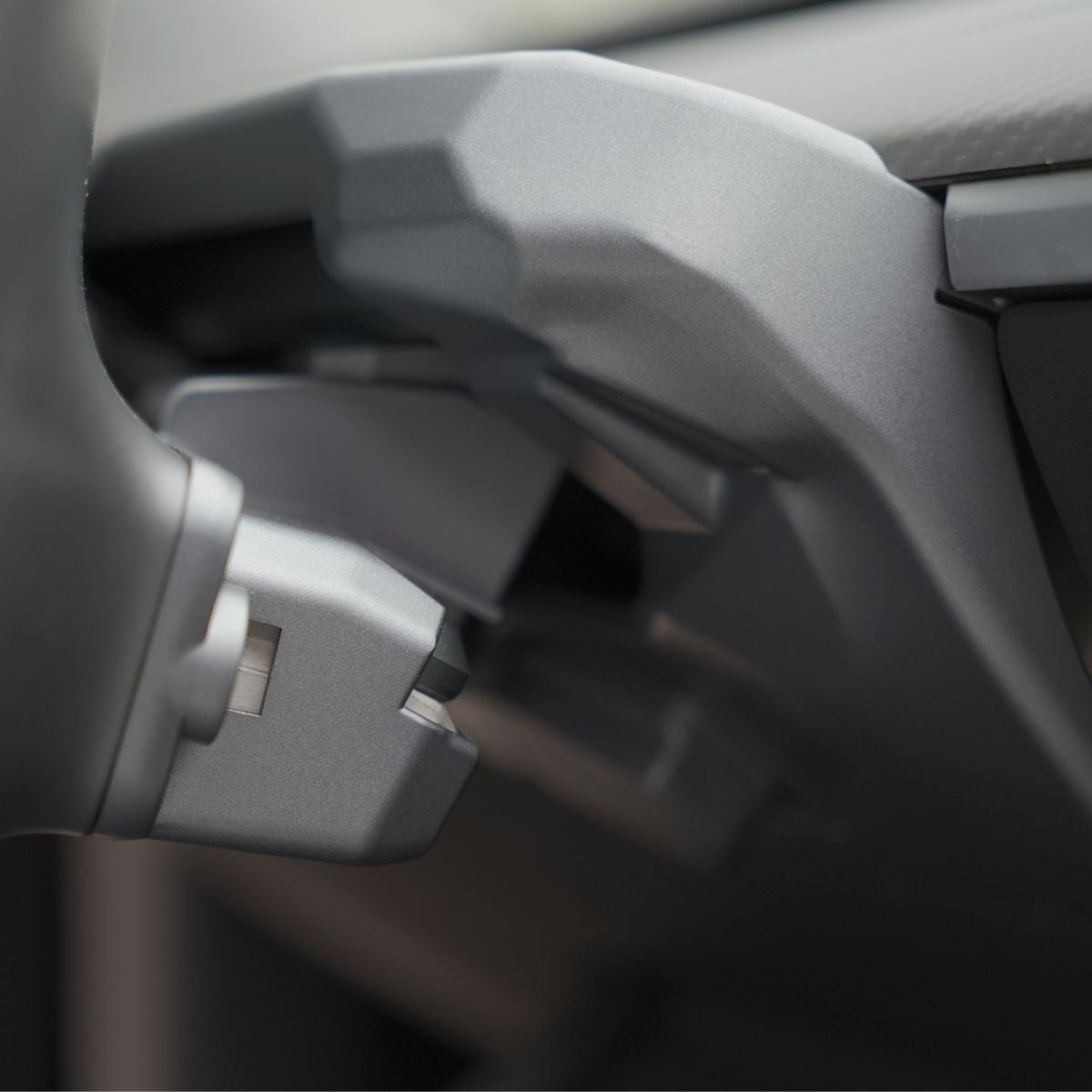 Replacement Mounting Bracket - TESVX Swivel Screen Mount